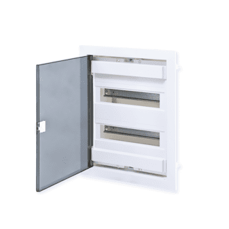 Ηλ.πινακασ Πλαστικοσ Χωνευτοσ 24 Θεσεισ Διαφανη Πορτα 2 Σειρεσ Ip40