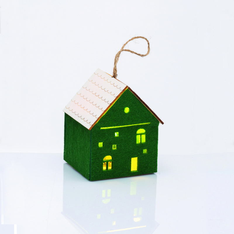 Felt House Wooden Roof Πρασινο 1 Mini Led Διακ Θερμο Λαμπ Μπατ 3*Ag10 (Συμπεριλαμβ) 8*8*9,6Cm